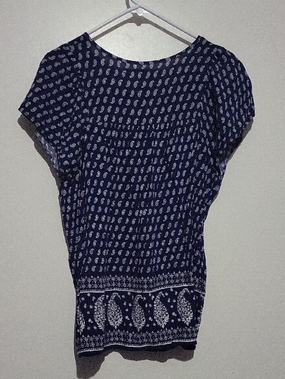 St. John's Bay Navy and White Paisley Tie-Front Short Sleeve Blouse - Picture 4 of 6